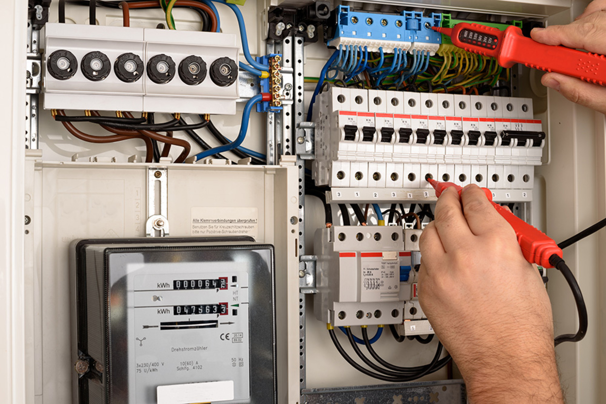 E-Check bei Elektro Emmerich GmbH in Neuenstein Raboldshausen
