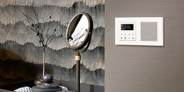 JUNG Smart Radio DAB+ bei Elektro Emmerich GmbH in Neuenstein Raboldshausen