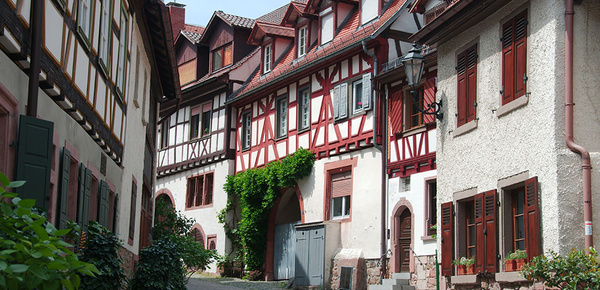 Altbau­sanierung bei Elektro Emmerich GmbH in Neuenstein Raboldshausen